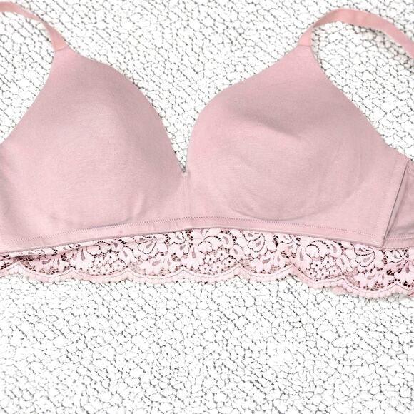 Ambrielle Natrual Comfort Wire Free Lace trim Size38C - Picture 1 of 4